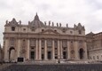 Ratzinger, fervono in piazza San Pietro i preparativi per i funerali © ANSA