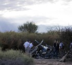 10 Marzo. I primi soccorsi a Villa Castelli, Argentina dopo lo scontro in volo di due elicotteri del Reality francese © AP