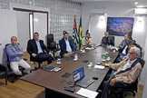 Reunião entre representantes da empresa Enel Brasil S.A. e da administração central da Unicamp