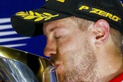 Formula 1: Il trionfo di Vettel a Singapore in 30 scatti
