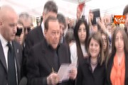 Berlusconi: Bertolaso è un fuori classe gli altri candidati fanno ridere 