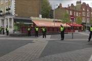 Auto sulla folla a Londra, area isolata dalla polizia