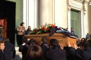 Funerali del giovane suicidatosi a Lavagna