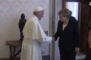 Papa vede Merkel, no muri, preoccupa Trump su clima
