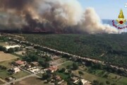 In volo sull'incendio di Castelfusano