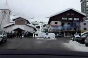 L'arrivo a Cervinia, strade pulite dalla neve