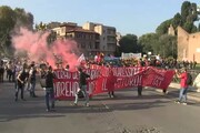 A Roma studenti in piazza contro il Governo
