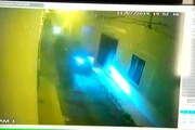 Bimbi travolti dal Suv, il video dell'incidente