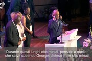 George Floyd, al funerale 8 minuti e 46 secondi di silenzio