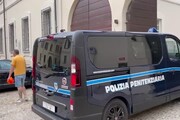 Omicidio a Voghera, l'assessore Adriatici al Palazzo di Giustizia per l'interrogatorio