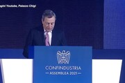 Draghi: 'Un governo che cerca di non far danni e' gia' molto'