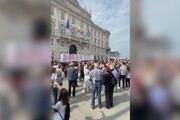 Corteo no Green pass a Trieste, migliaia di persone in strada