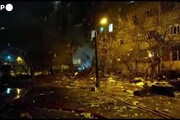 Ucraina, bombardato un edificio residenziale a Kiev