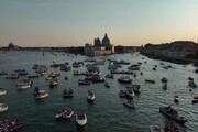 Venezia, fuochi d'artificio e 100 mila persone per la festa del Redentore