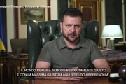 Ucraina, Zelensky: 'Chi vive nei territori occupati saboti i russi'