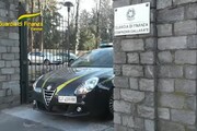 Frode nel 'bonus facciate', sequestrate Ferrari e Lamborghini