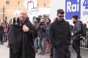 Costanzo, anche Lele Mora e Fabrizio Corona ai funerali