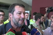 Salvini: 'In Ue non mi permetto di mettere veti agli alleati'