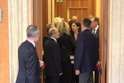 Napolitano, l'omaggio di Schlein, Draghi e Conte alla camera ardente