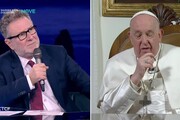 Papa Francesco: 'Dietro le guerre c'è il commercio delle armi'