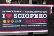 Sciopero generale, a Roma anche il corteo dei sindacati di base