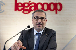 Il presidente Legacoop Simone Gamberini