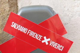 Una campagna contro gli affitti brevi a Firenze