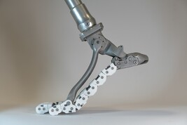 Il nuovo piede artificiale SoftFoot Pro, progettato per disabili e robot umanoidi (fonte: G. Berretta, © IIT all rights reserved)