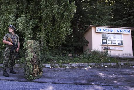 Un check point bulgaro di archivio © ANSA 