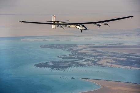 7 Marzo. Solar Impulse 2, il giro del mondo volando col sole © EPA