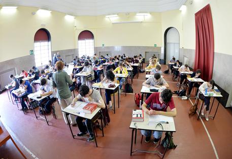 Scuola: al via concorsone, per prof è notte prima esami © ANSA