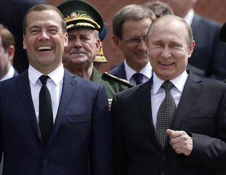 Putin e Medvedev © EPA