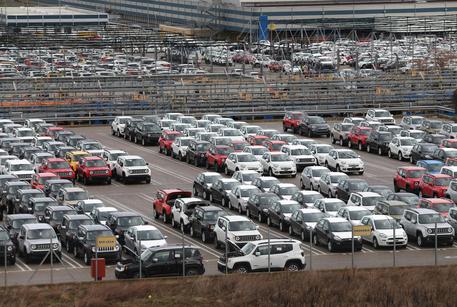 Auto: il mercato europeo rallenta, +6,3% a gennaio © ANSA