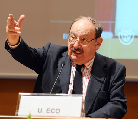 Addio a Umberto Eco, da semiologo a romanziere star © ANSA