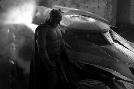 Cinema: Batman V Superman, dark e 'mitologico' © ANSA