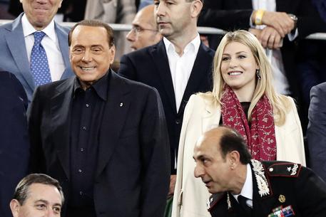 Berlusconi In Fine Form After Testing Positive For Covid English Ansa It