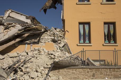 Terremoto: La Scuola Crollata, Ecco I Lavori Eseguiti E Quelli Mai ...