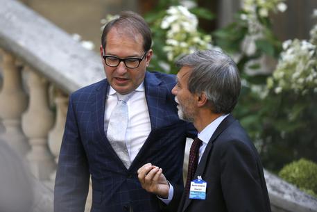 I ministri dei Trasporti tedesco e italiano Alexander Dobrindt e Graziano Delrio © EPA