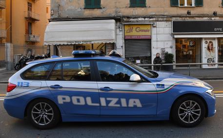 Arrests in Bari over council-home bribes (2) - English - ANSA.it