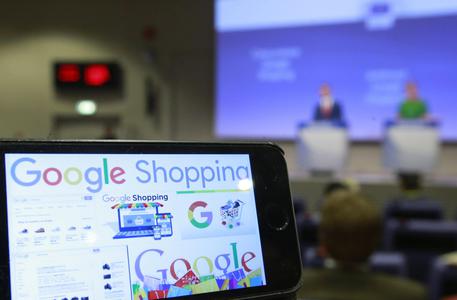 Il logo di Google Shopping © ANSA 