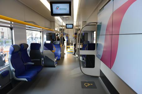 Nuovi treni per pendolari © ANSA