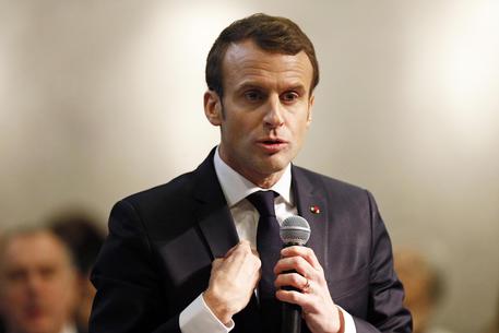 Emmanuel Macron © EPA