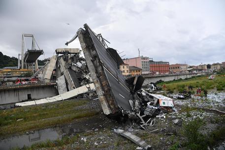 Ponte Morandi crollato © ANSA