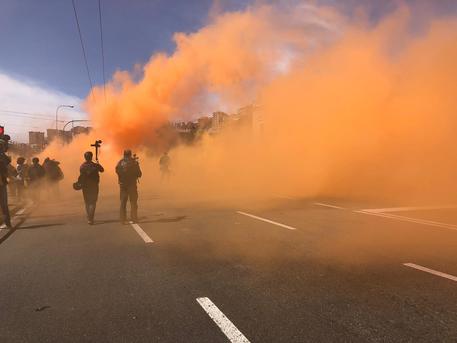 Corteo antagonisti contro Salvini © ANSA