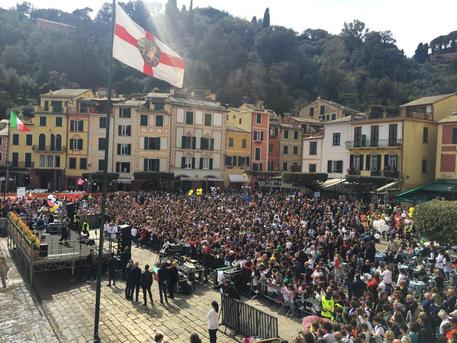 NUova strada Portofino: la festa in piazzetta © ANSA