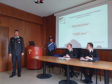 Conferenza stampa carabinieri Sassari © ANSA