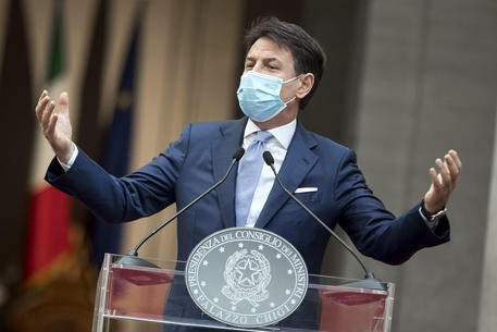 Giuseppe Conte © EPA