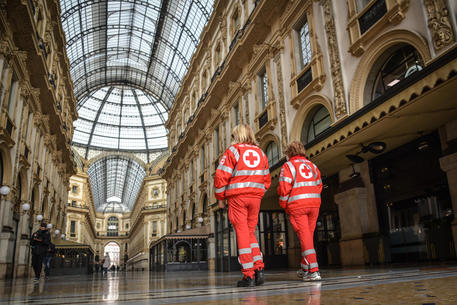 Covid: Oltre 4mila Casi A Milano, Quasi 10mila In Lombardia - Lombardia ...