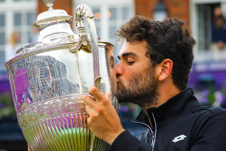 Berrettini Vince Il Queen S Sport Ansa