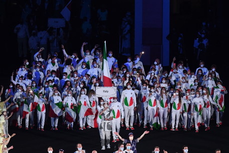 Olympics Rossi Viviani Lead Italy Team At Opening Ceremony 3 English Service Ansa It